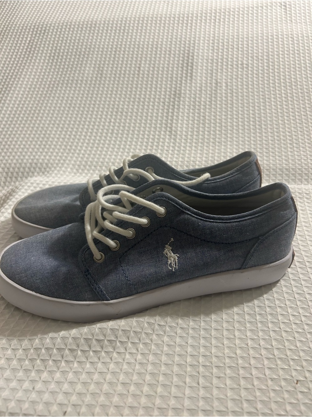 Polo by Ralph Lauren size 7 Mens Blue Canvas Low-Top Sneakers with White Laces